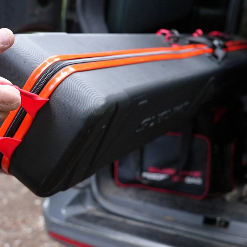 Nytro Sublime Pole & Kit Case